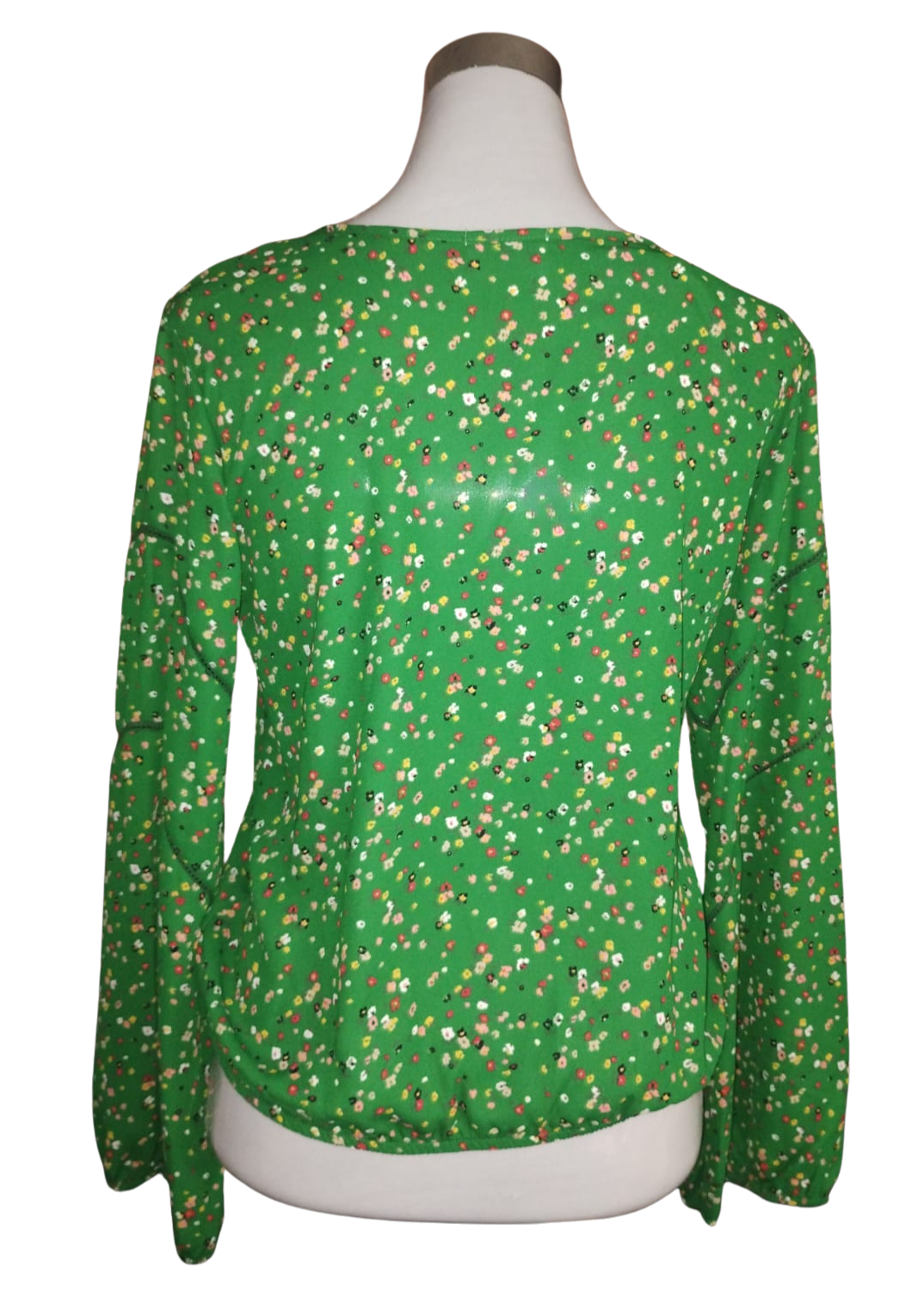 Blusa verde con estampado floral cruzada cod 4000015