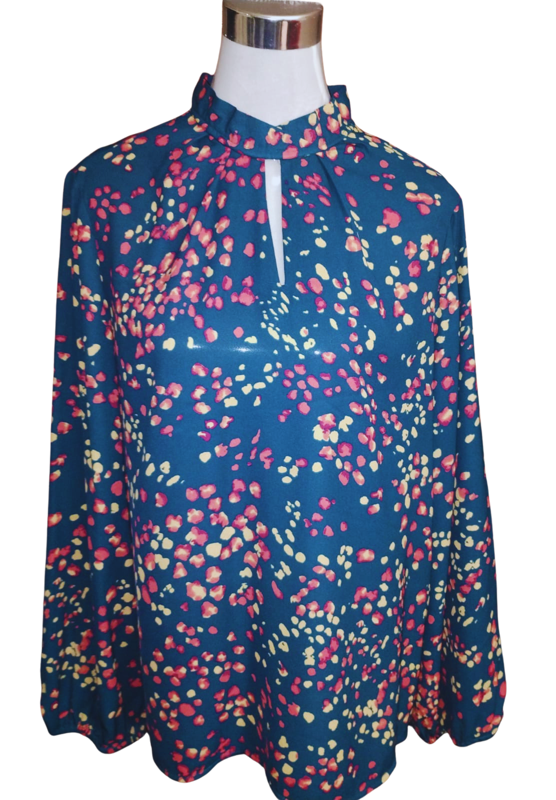 Blusa azul con estampados en rosa y blanco cod 4000019