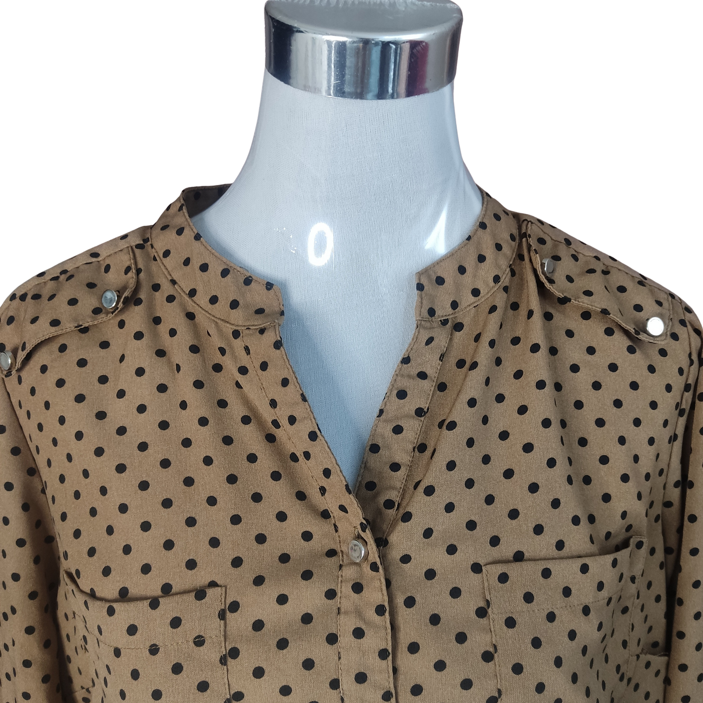Blusa color marrón con lunares negros cod 4000024