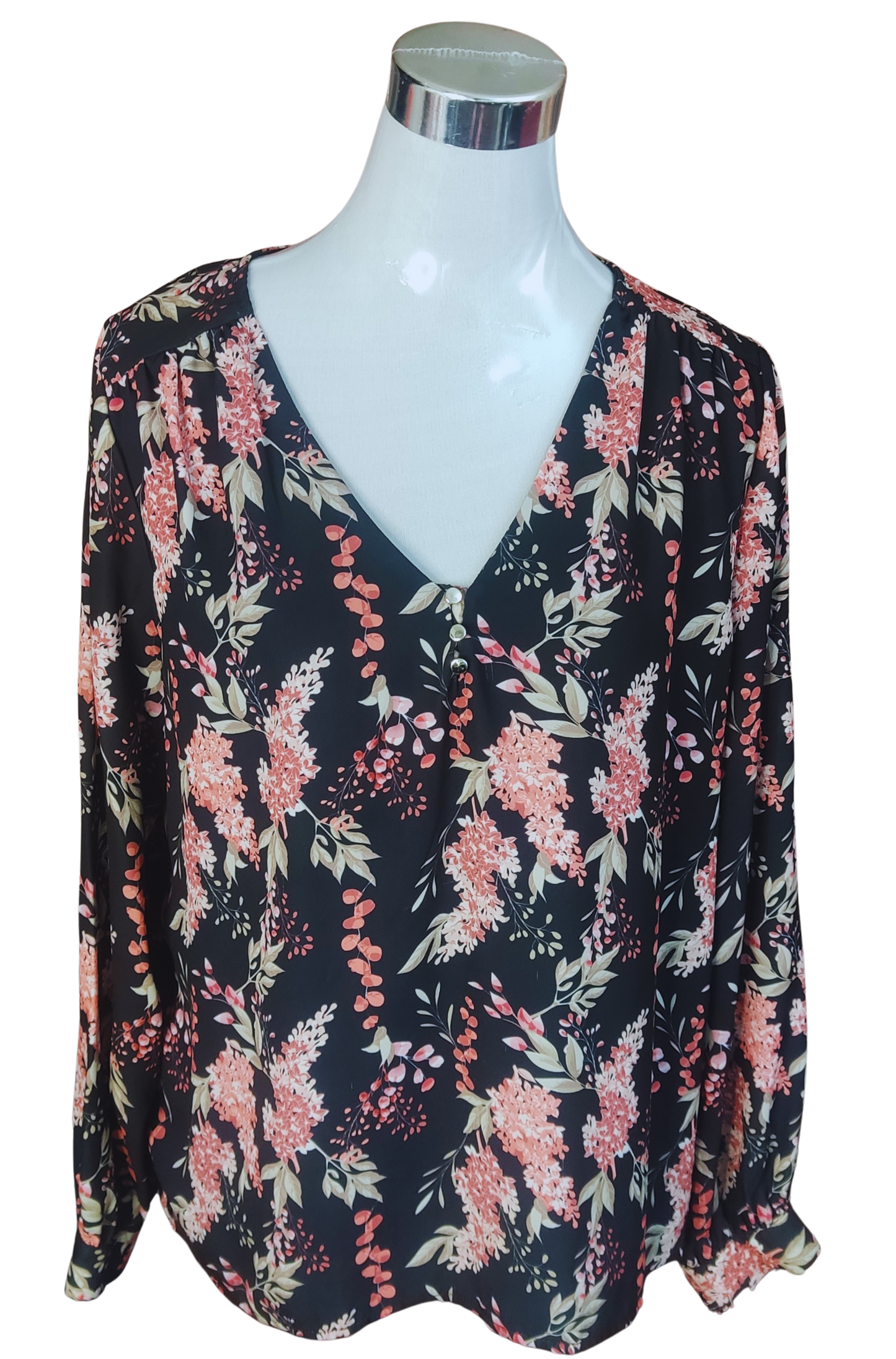 Blusa color negro con estampado floral tonos rosa blanco cod 4000029